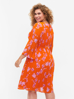 Zizzi Orange chiffonkjole med plissé