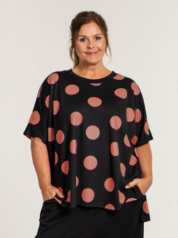 PIL - Sort jersey kjole med coral farvede bomber