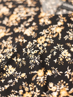 Gozzip ANNAH - Sort bluse med brunt blomsterprint