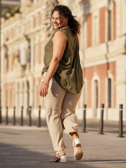 CARJETTE - Plus Size Top fra Only Carmakoma