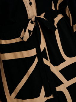 Only Carmakoma NEWDENIZIA - Sort viskose skjorte kjole med beige mønster