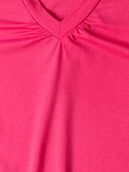 Studio LYKKE - Pink t-shirt i viskose jersey med v-hals
