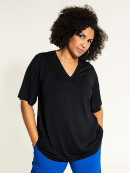Studio LYKKE - Sort T-shirt med V-hals