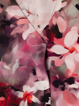 JUSTINA - Plus Size Bluse fra Studio