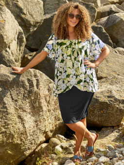 FRAN - Plus Size Kjole fra Zhenzi