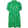 KCvilana - Skøn grøn kjole i bæredygtigt viskose med flotte blomster fra Kaffe Curve