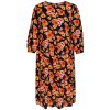 Car FESTI - Lækker sort viskose kjole med flotte orange blomster fra Only Carmakoma